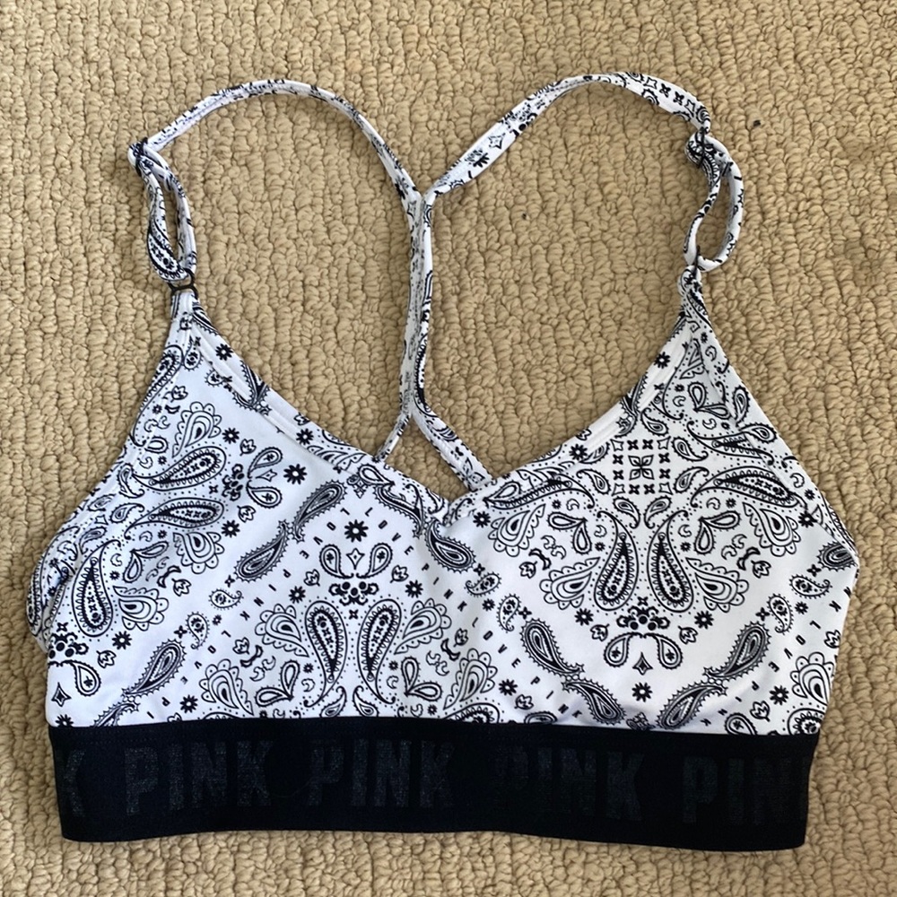 Sports bra